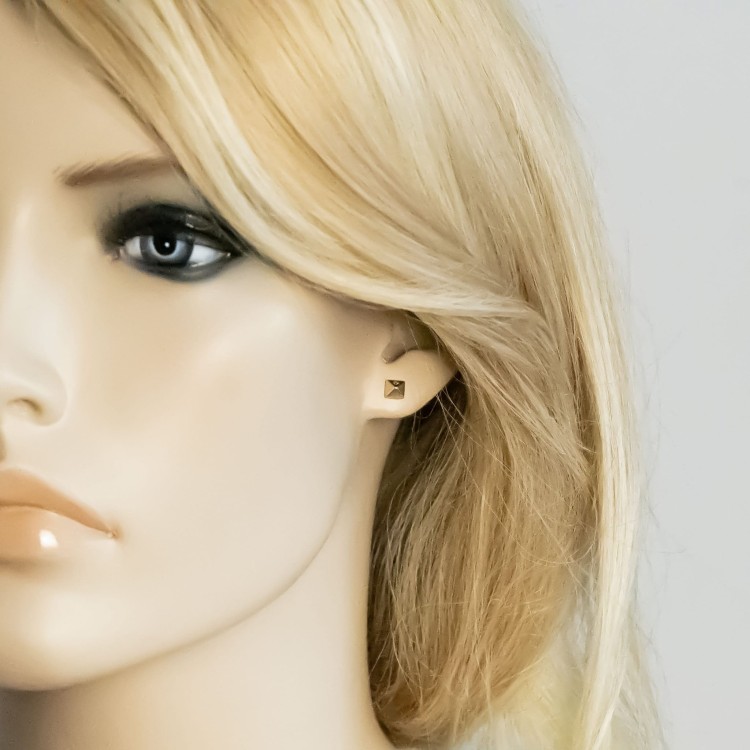 024f874e3eba96628caee8692d9839b9