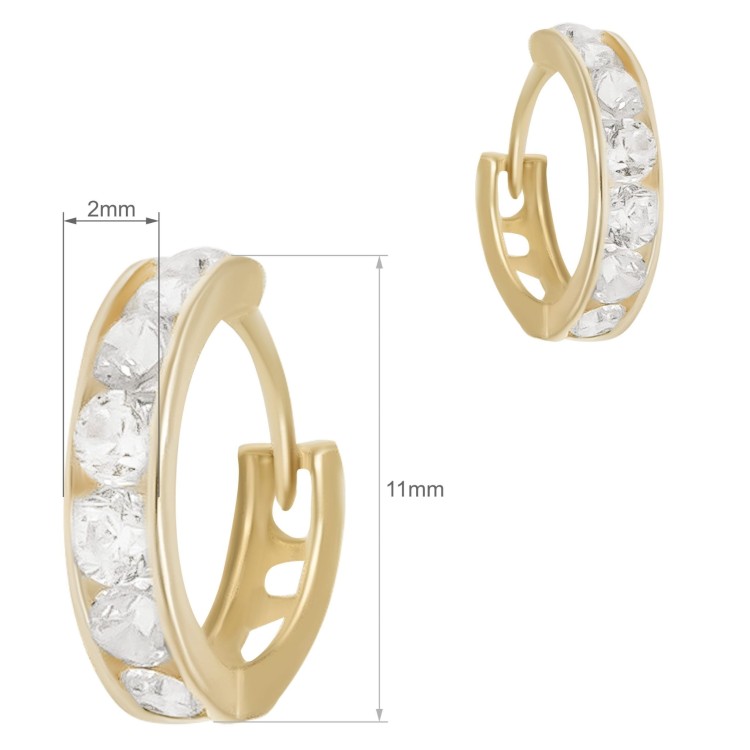 Złote kolczyki koła z białymi cyrkoniami na jasnym tle wymiary