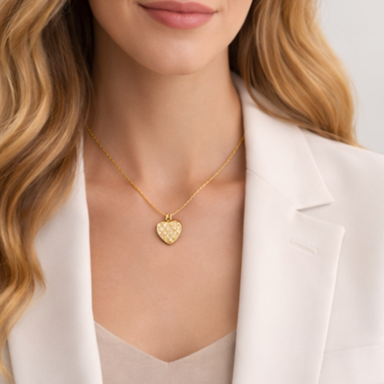 zlota-zawieszka-serce-na-lancuszku.png