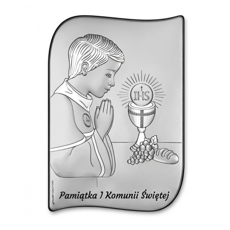 Srebrny obrazek na I Komunię Świętą dla chłopca – falowany kształt, chłopiec w modlitwie przy kielichu z hostią IHS, pamiątka komunijna