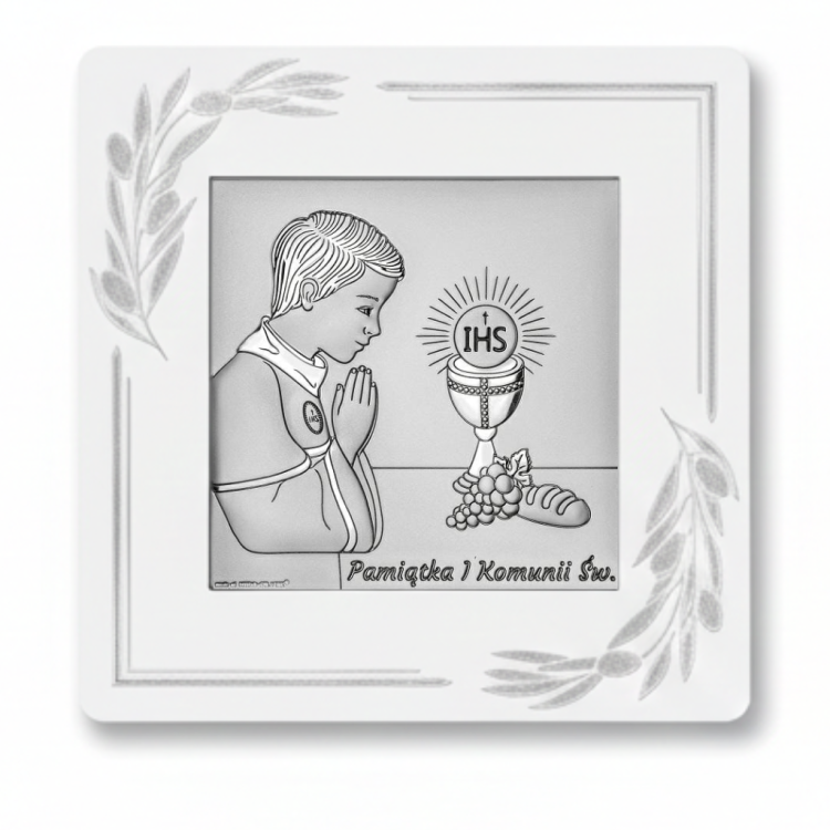 Srebrny obrazek na I Komunię Świętą dla chłopca – kwadratowa biała ramka z motywem liści, chłopiec w modlitwie przy kielichu z hostią IHS
