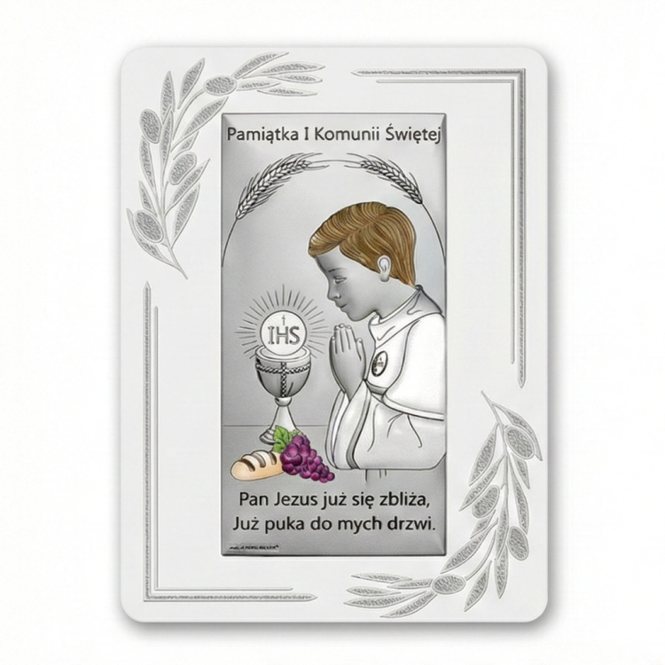Srebrny obrazek komunijny z modlącym się chłopcem, hostią IHS, winogronami i chlebem, dekor gałązki, napis Pamiątka I Komunii Świętej