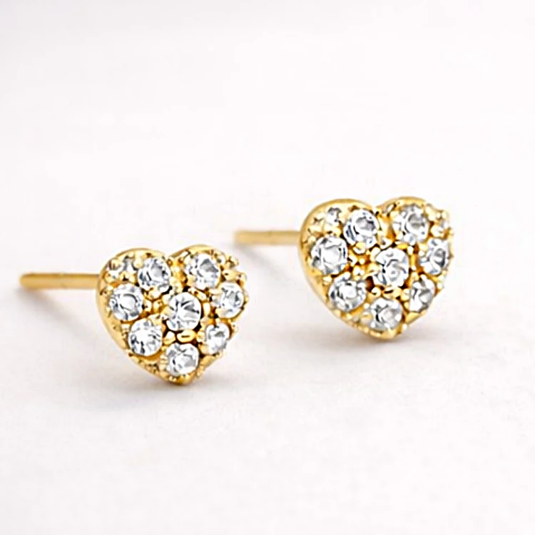 Para złotych kolczyków serduszek z cyrkoniami