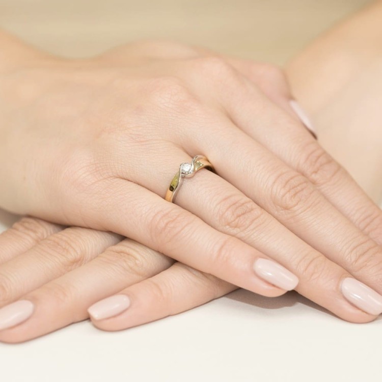 46dc371548d553e022304a66644cb707